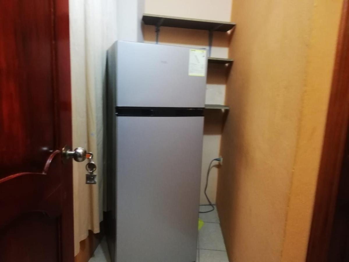 Quédate Aquí Macas Esterno foto