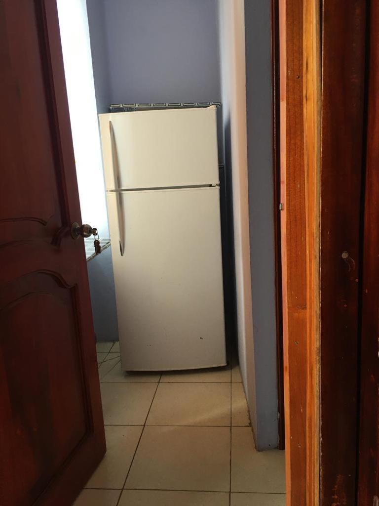 Quédate Aquí Macas Esterno foto